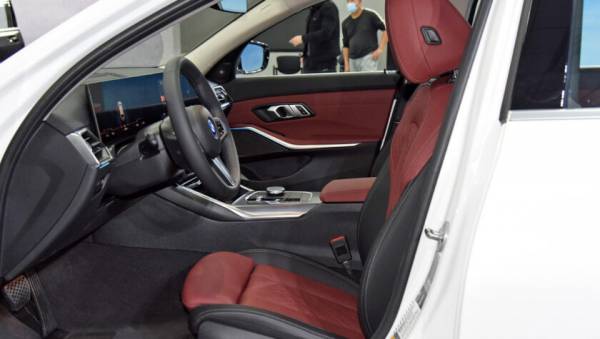 Рестайлинг BMW 3-серии 2022: официальный тизер перед дебютом 40 50533d3a75337387e2bb4fecb6fcc5d1