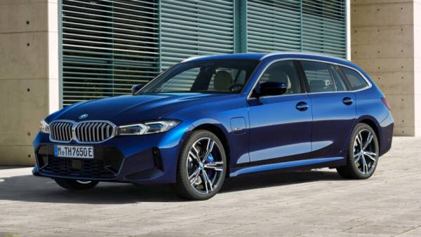 Рестайлинг BMW 3-серии G20: новый салон и фейслифтинг 124 766ed94534bc13c682445d80c4afd309