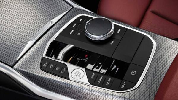 Рестайлинг BMW 3-серии G20: новый салон и фейслифтинг 117 befcb1921300e97404787bc2b189037b