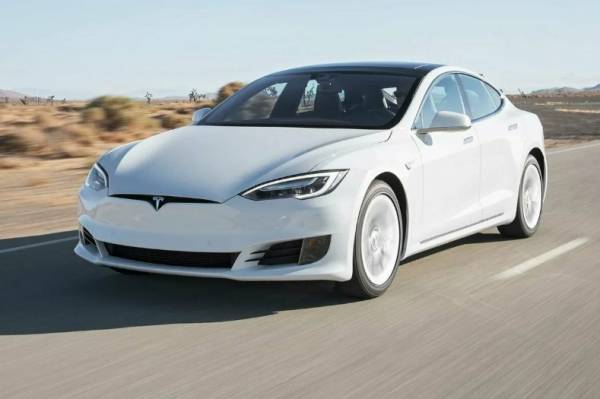 Автомобили Tesla в очередной раз стали дороже 5 fa787f2e27d43b6bc959124463692586