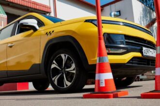 Стало известно какие автомобили будут допущены к работе в такси