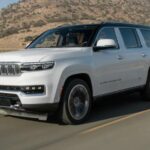 Jeep Grand Wagoneer