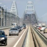 Движение по Крымскому мосту