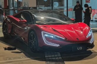 Электромобиль Yangwang U9