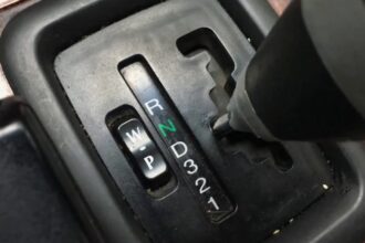 Как можно и как нельзя буксовать на коробке автомат