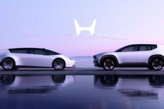 В Токио показаны прототипы Honda 0 α и Super-One