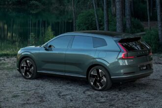 Volvo XC70 2025